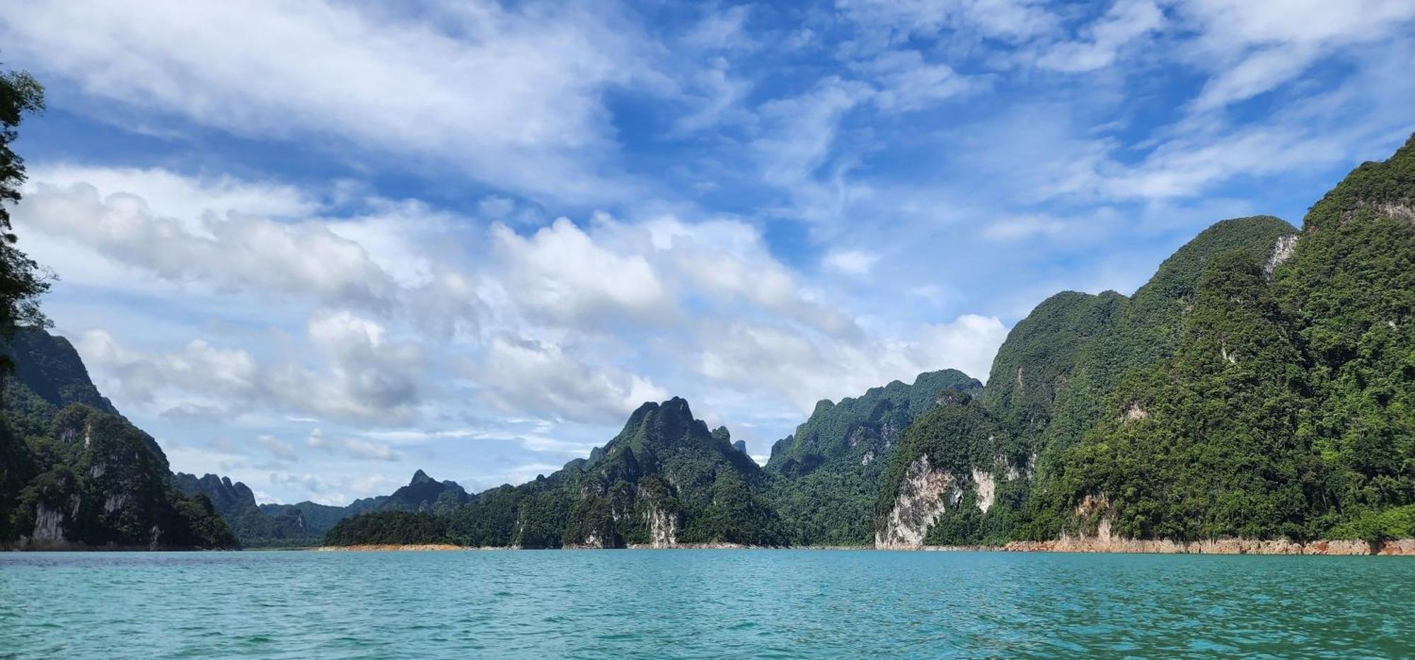 Bed and Breakfast Khaosok Happy House Khao Sok National Park Exterior foto